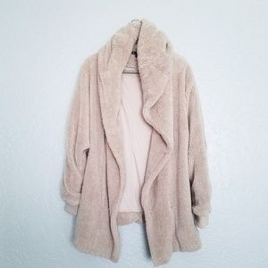 Filtre oversized blush pink teddy coat